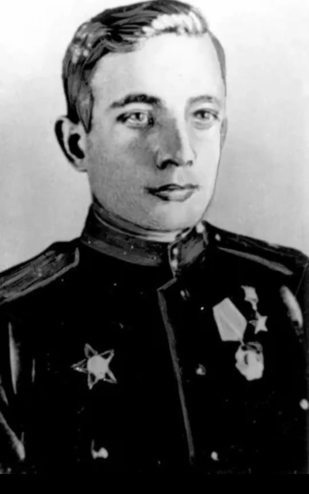 ⭐ А знали ли вы, что Алексей Сергеевич Калмыков — настоящий сын касимовской земли?

📍 Алексей Серге
