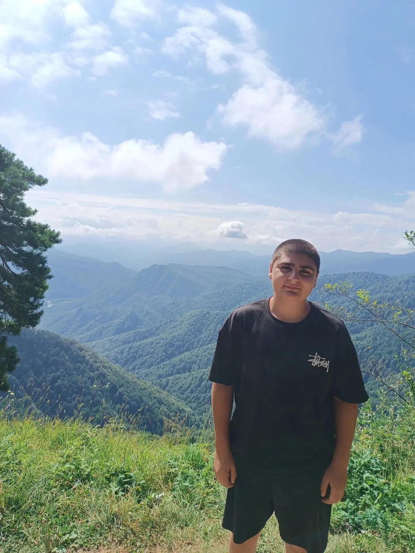 ☀️Есаян Данил прислал нам солнечные фото и много хорошего настроения! 📸Фотографии с от...