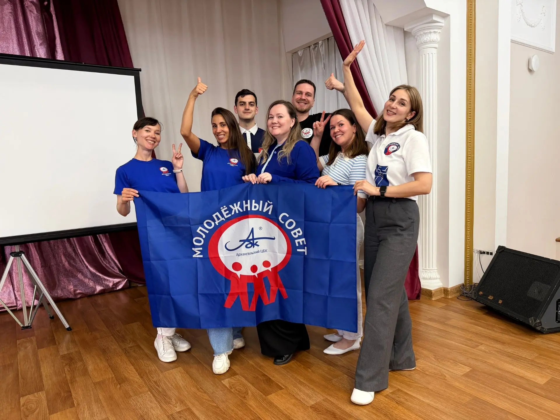 В ритме музыки! 🎼
18 июня для сотрудников Архангельского ЦБК прошёл зажигательный музыкальный квиз.