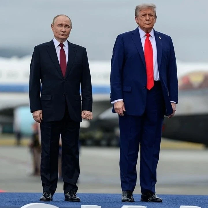 🔹🔹Состоялся телефонный разговор между Владимиром Путиным и Дональдом Трампом.

Путин поздравил Тра