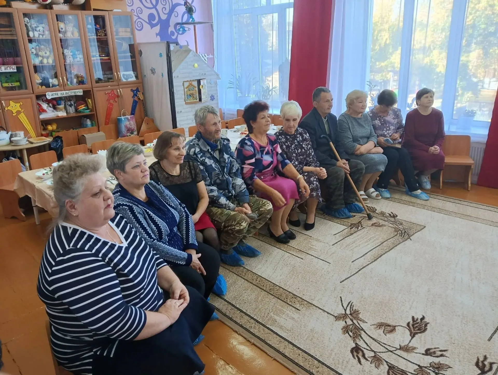 👋👋👋 Дорогие НАШИ ПЕДАГОГИ И СОТРУДНИКИ СТАРШЕГО ПОКОЛЕНИЯ "МАЛЫШКИ" сердечно поздрав...