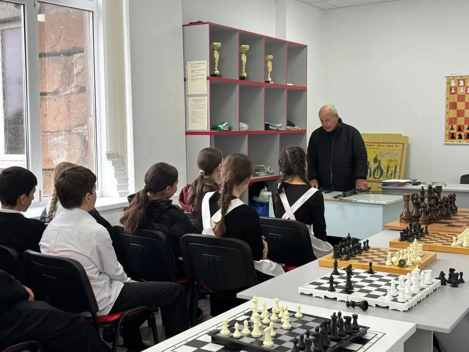 Акция "Один народ" - организация тренировок по оказанию первой медицинской помощи, сбор...