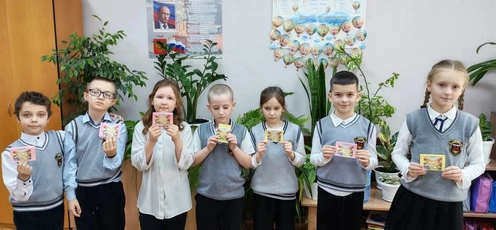 Подарки с любовью: в Лицее №24 прошла творческая мастерская В преддверии Международного женского дня