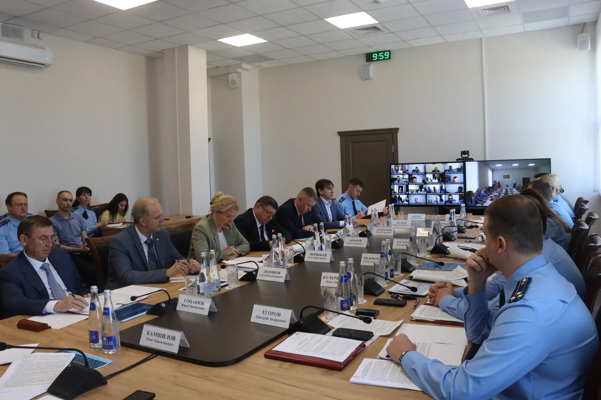 Заместитель руководителя Управления Федерального казначейства по Республике Крым Владислав Волков пр