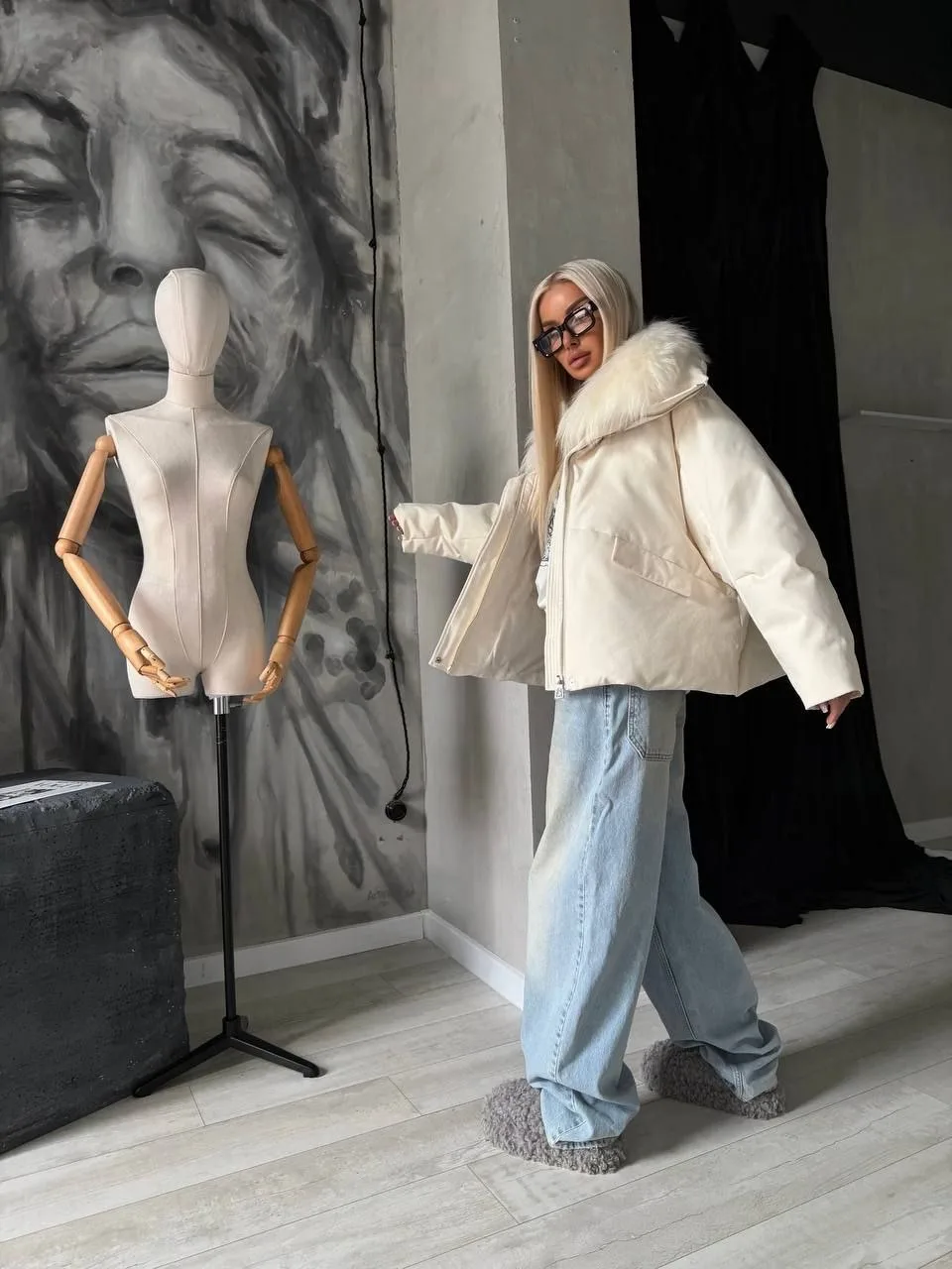 MaxMara куртка из ветрозащитной ткани со съёмным мехом енота