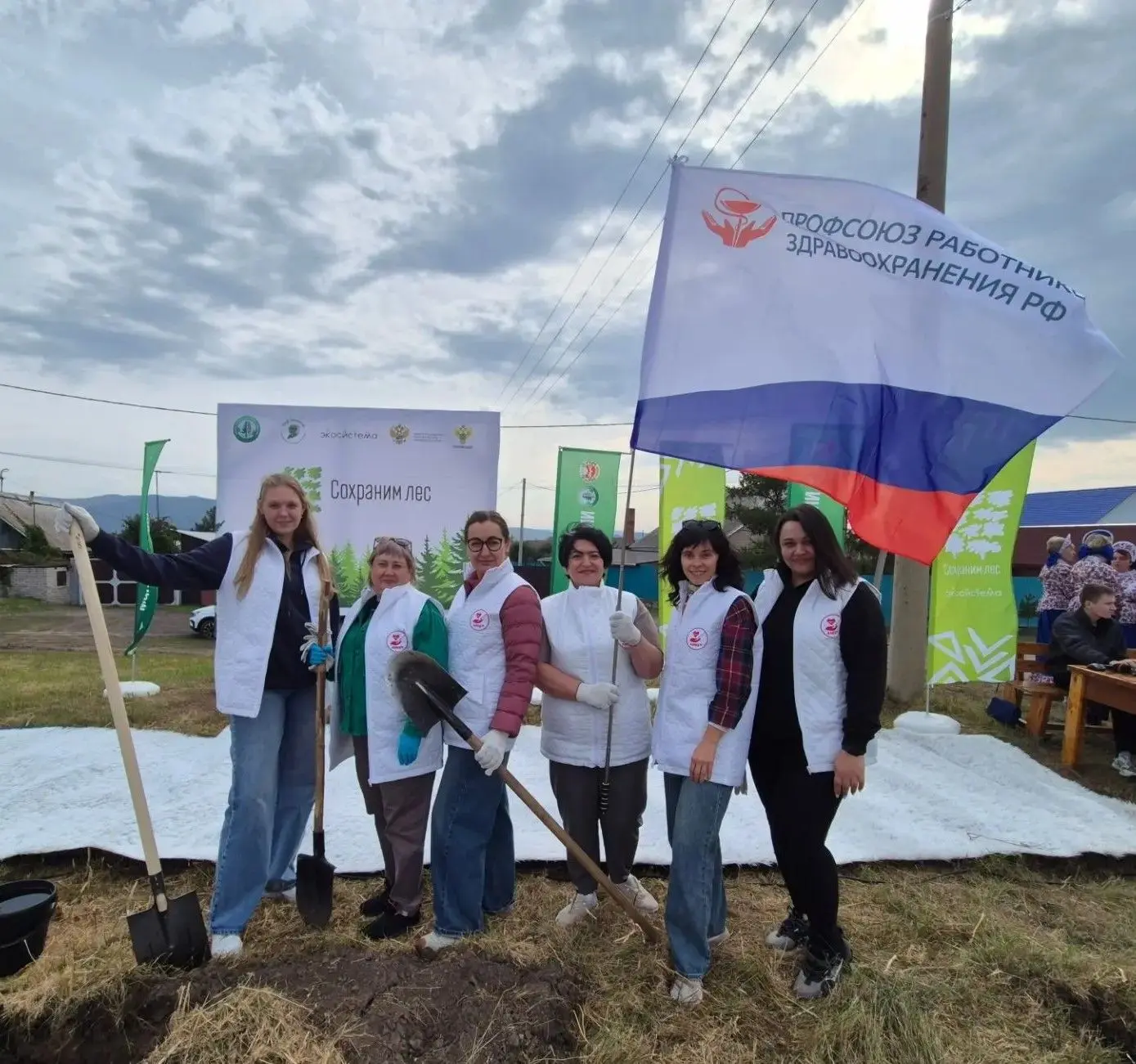 Сотрудники Абаканской межрайонной клинической больницы (АМКБ) присоединились к волонтёр...