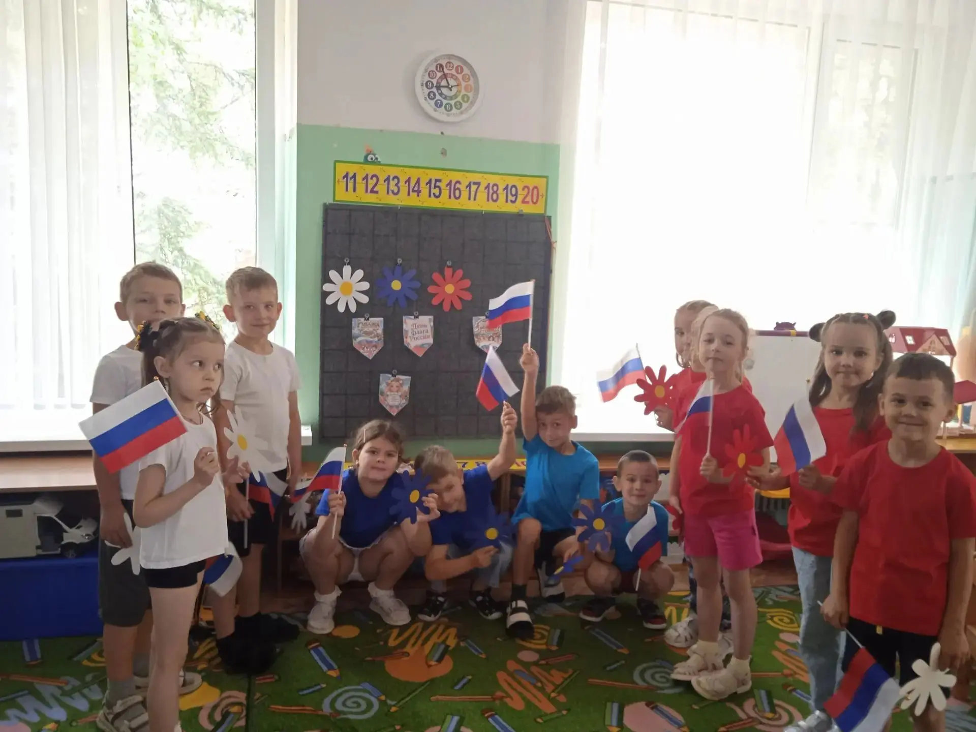 Наши ребята активно участвуют во Всероссийской акции "#ЦветаРодины"