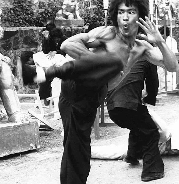 Брюс Ли в фильме "Выход Дракона" 1973 год.