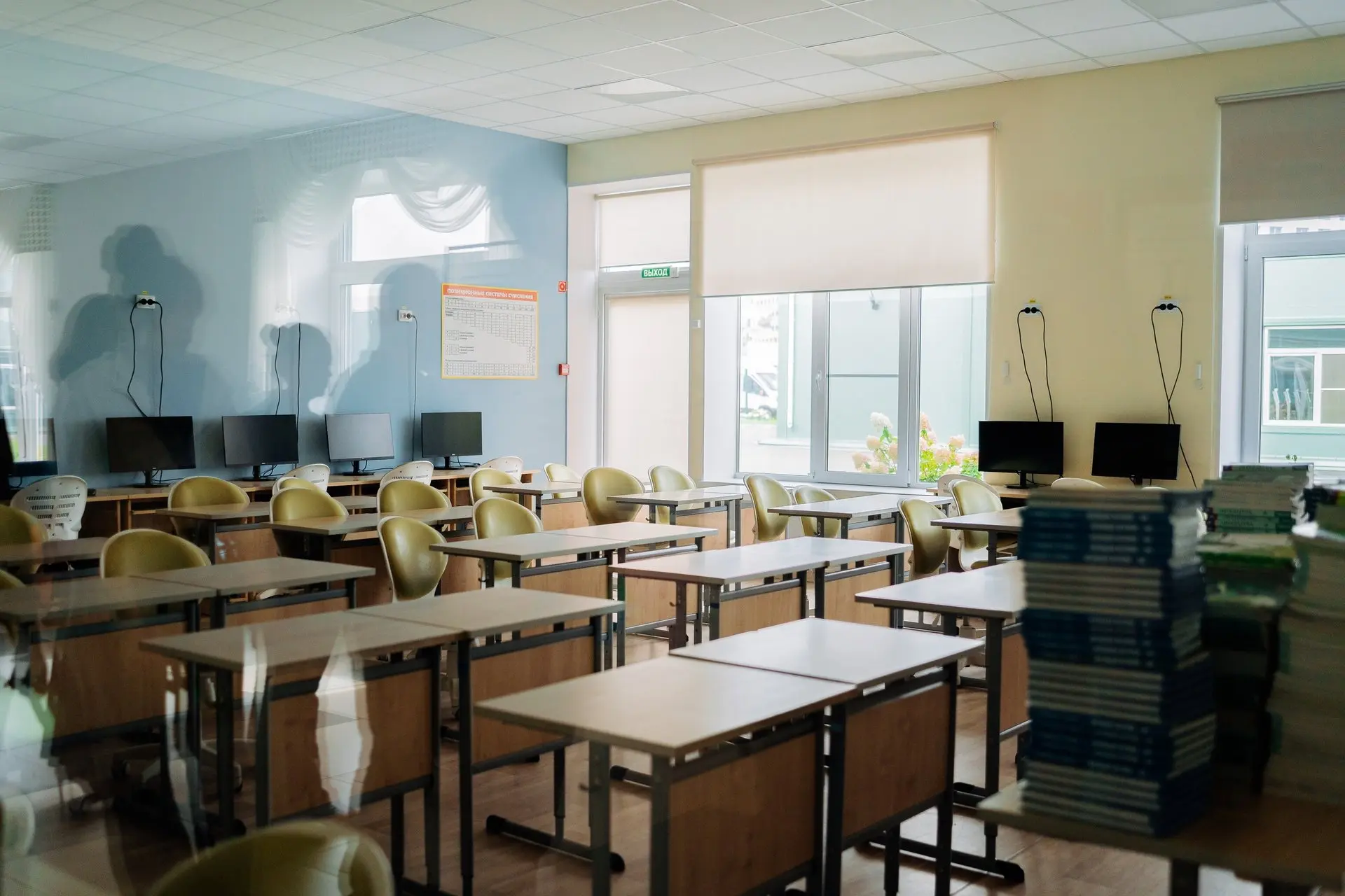 🔴🔵Больше 12 тысяч южноуральских учителей продолжают работать после выхода на досрочну...