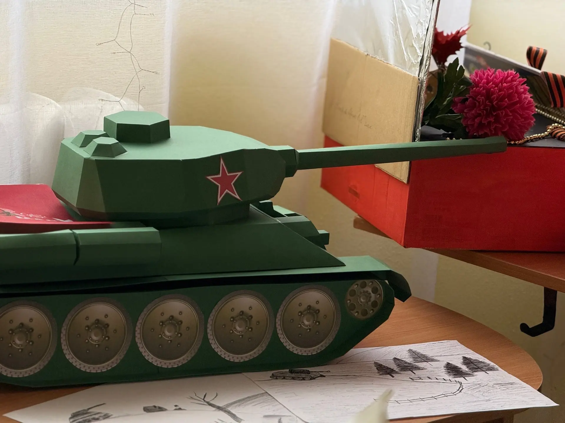 🕊️ Память в творчестве: наши ребята приняли участие в конкурсе ко Дню Победы! 🕊️  Ученики МОУ-СОШ №3