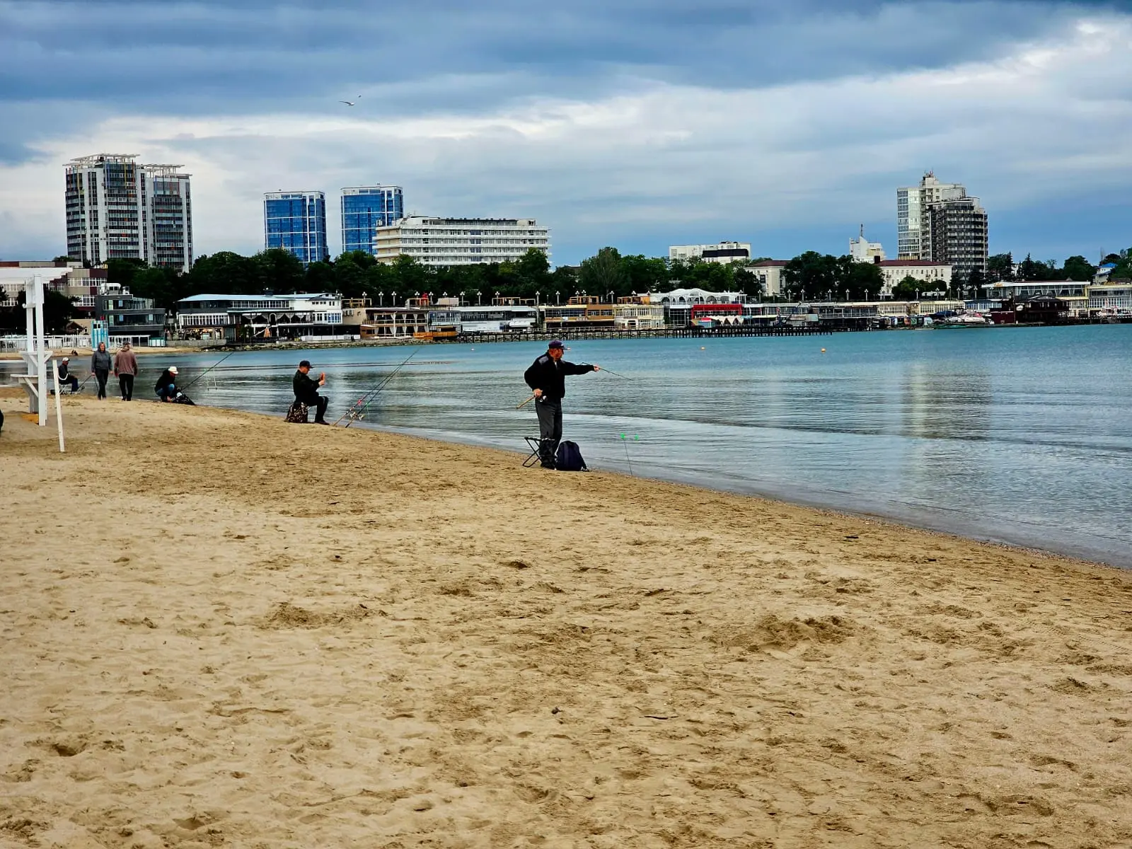 🏖 В Анапе официально стартует купальный сезон — с 1 июня и до 30 сентября  После непростого прошлого