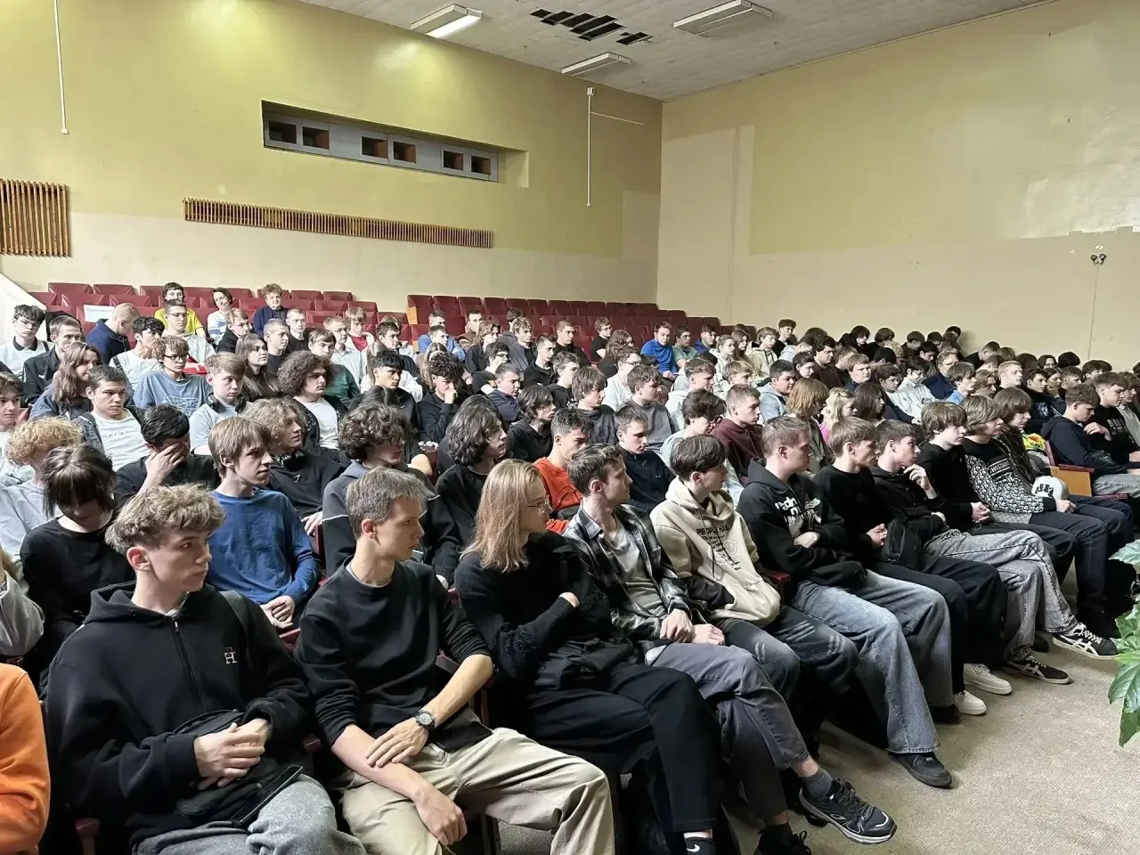 Подмосковном политехническом колледже состоялось просветительское мероприятие, посвящен...