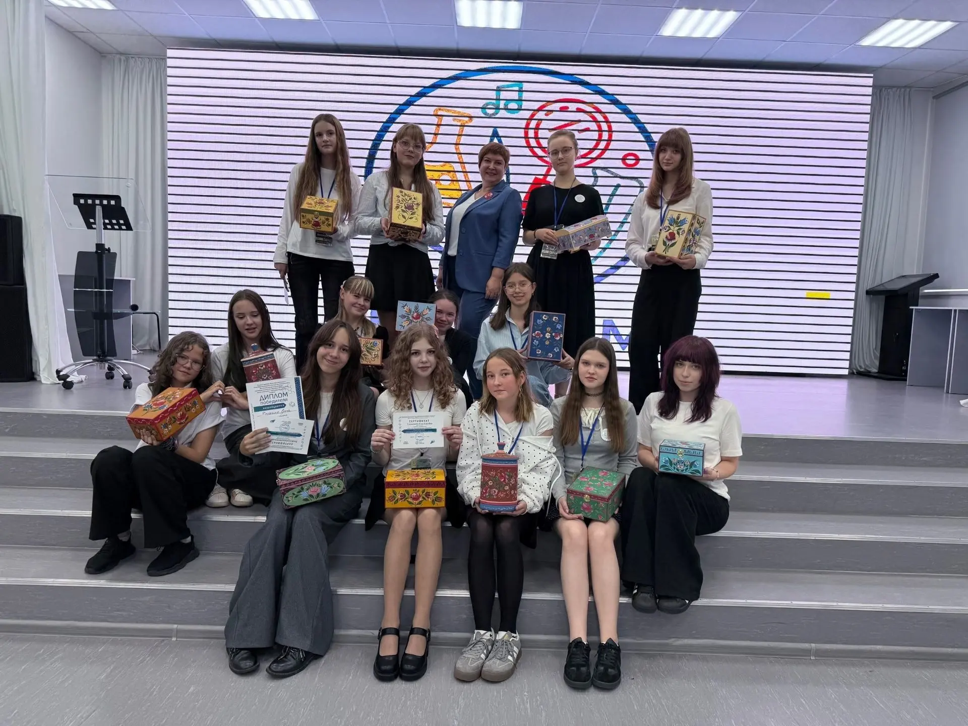 В Региональном центре "Онфим" Великого Новгорода завершился образовательный интенсив по...