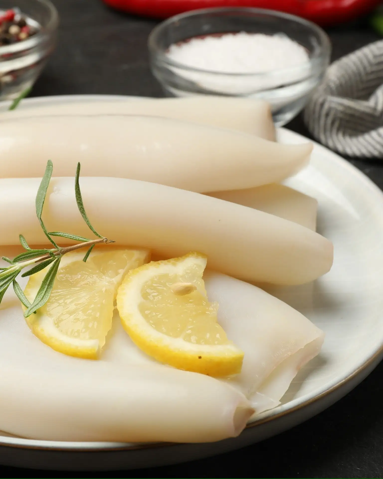 Кальмары — тот самый морепродукт, с которым можно приготовить десятки вкусных блюд! 🦑