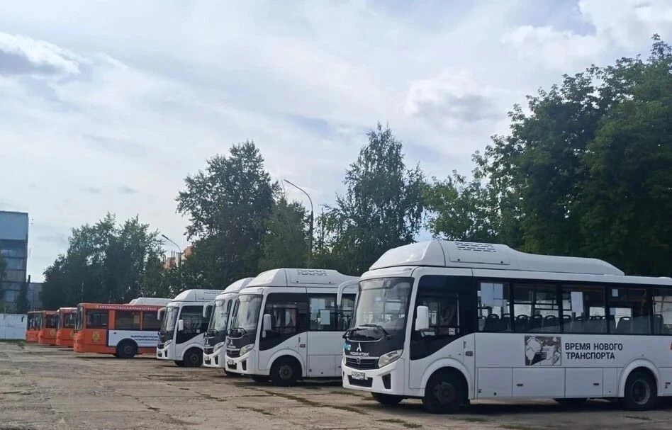Арзамасцев просят пользоваться общественным транспортом из за проблем с бензином.