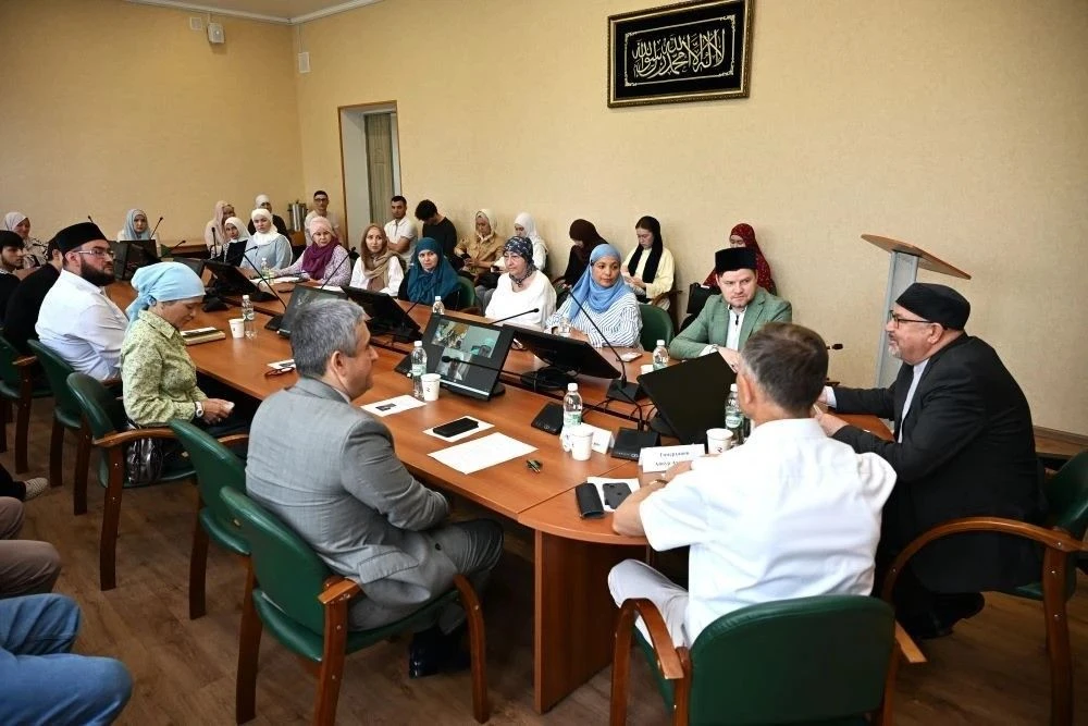 В Российском исламском институте прошёл круглый стол, посвященный памяти Мирзы Махмутова

Выдающийся
