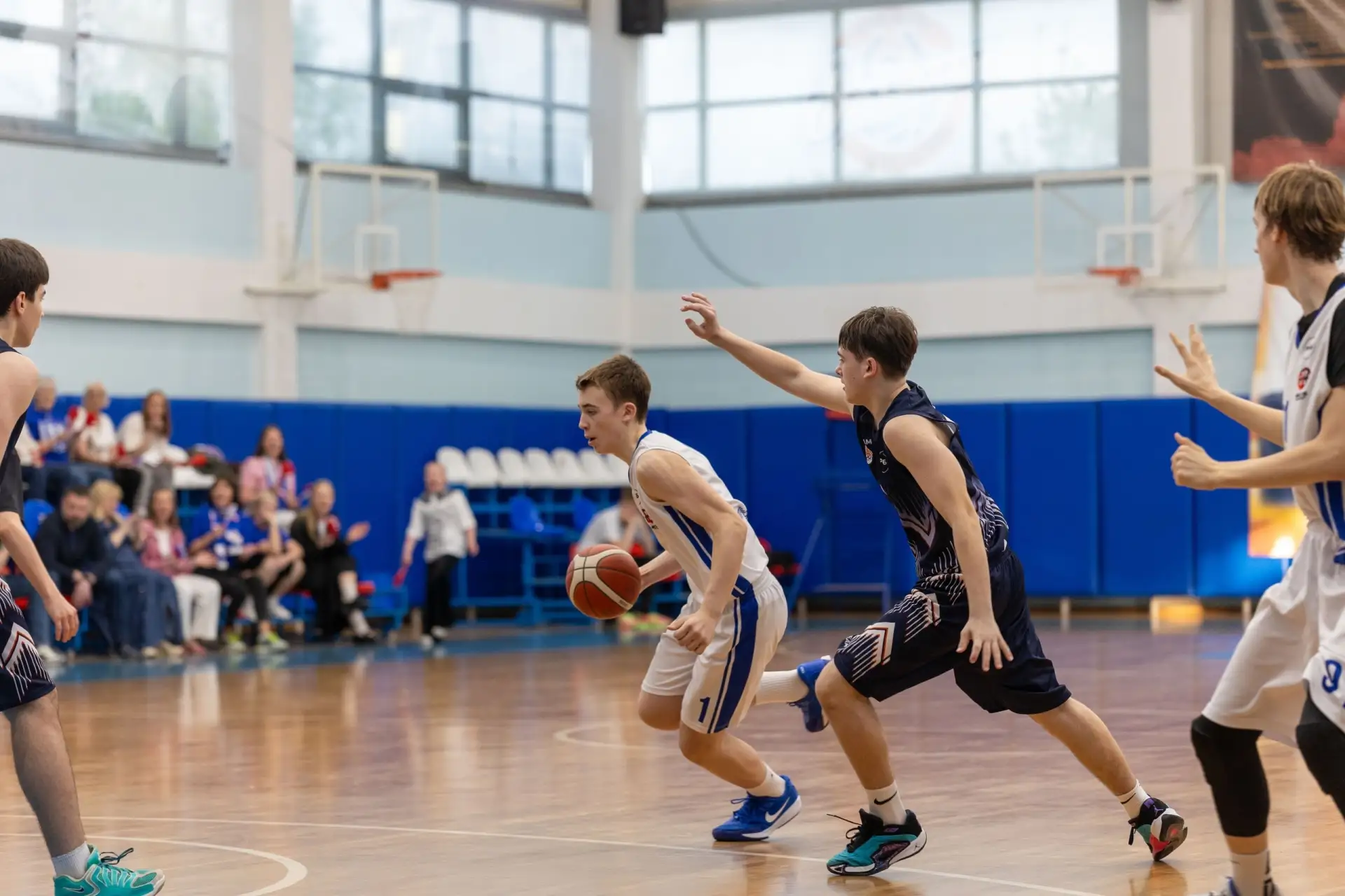 🏀 Победа в баскетболе!  Учащийся 7 «А» класса гимназии №32 «Гимназия петербургской культуры» Михаил 
