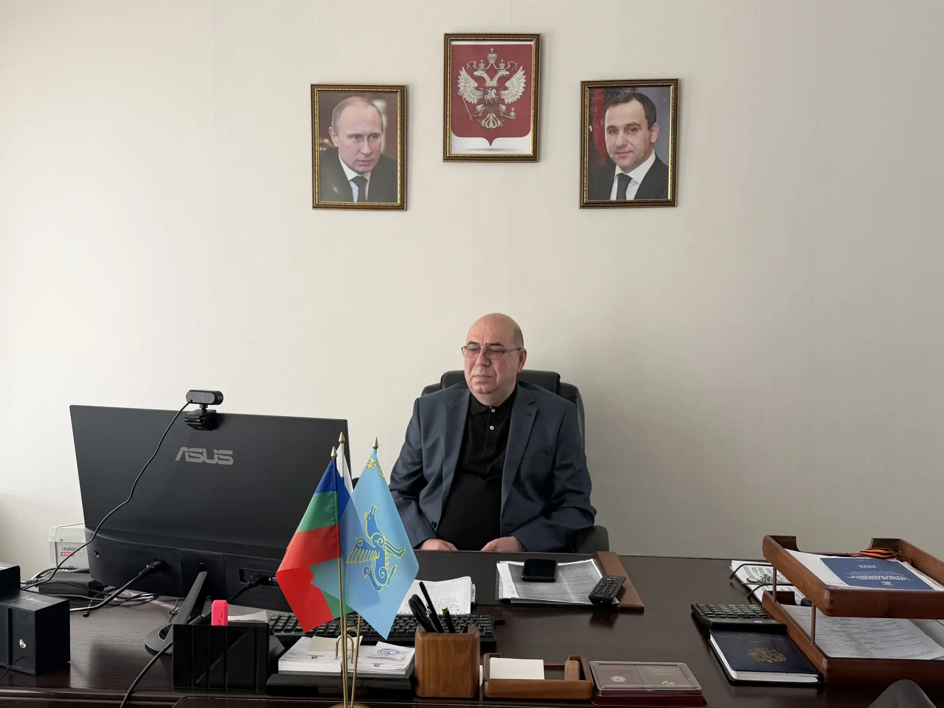2 июня 2026 года глава администрации Ногайского муниципального района Мурат Хапиштов пр...