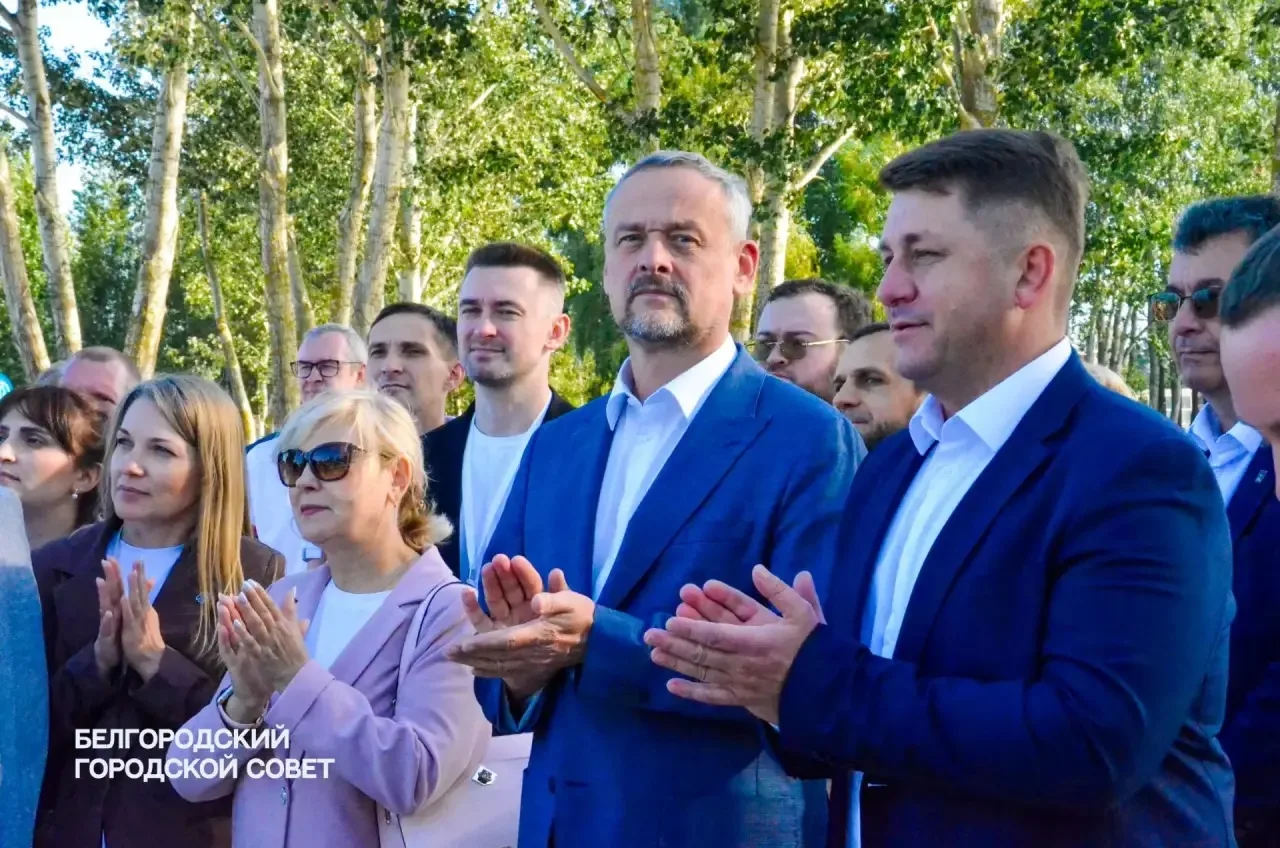 Симпозиум «Отражение»