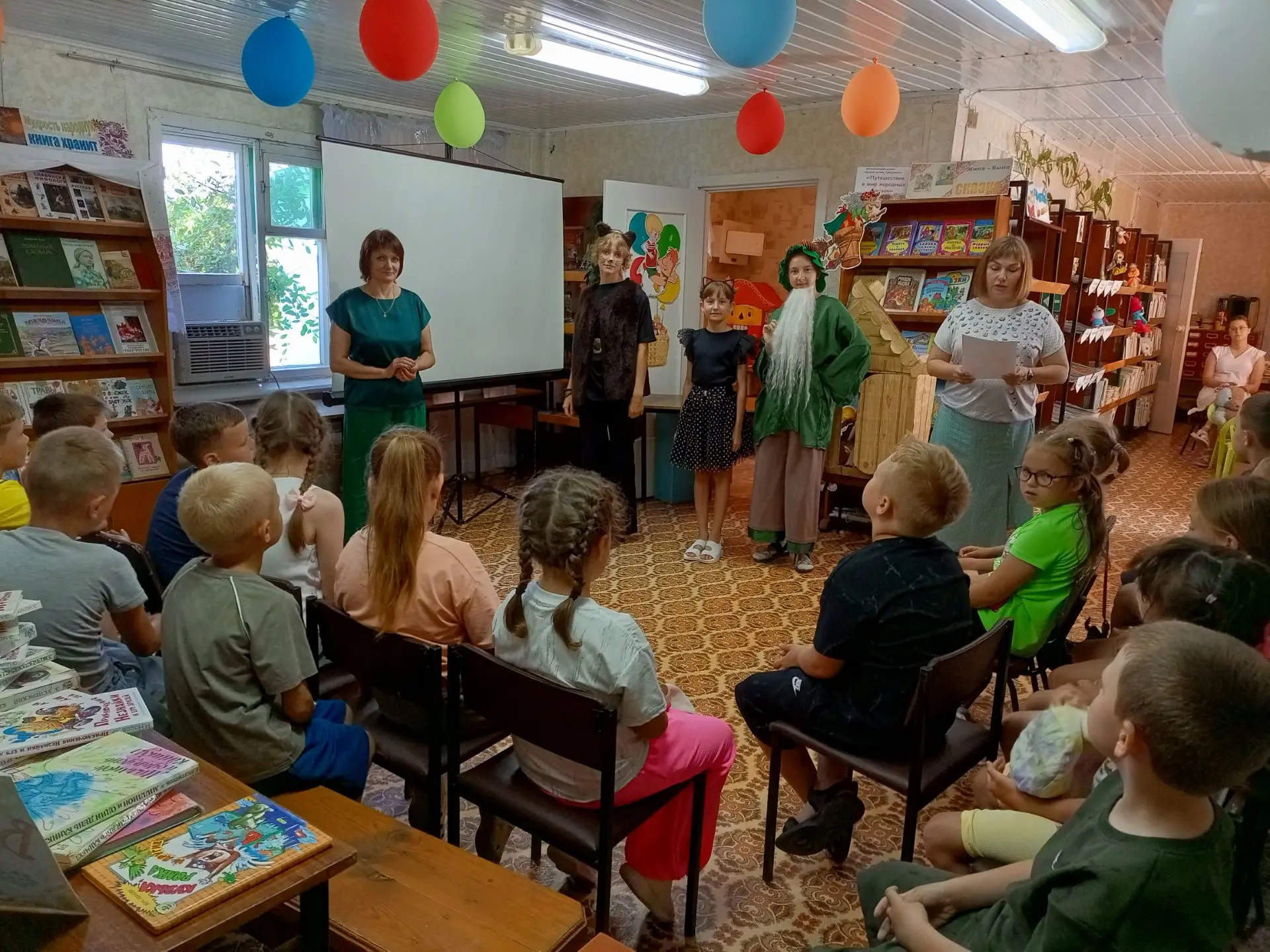 В Питерской ЦДБ каждый вторник и пятница проходят мероприятия для ЛОЛ ,, Звёздочка,, Питерской средн