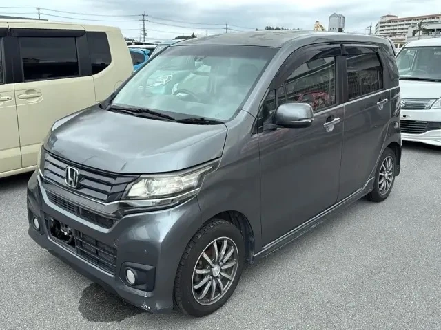 HONDA N-WGN — один из тех автомобилей, который доказывает: компактный размер не означает компромиссы