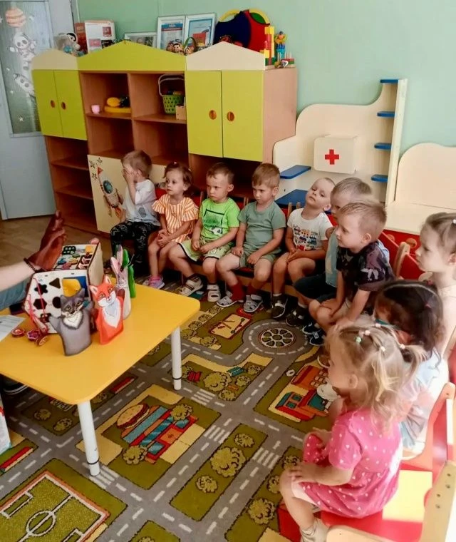 Сказка "Теремок" в нашей ясельной группе!