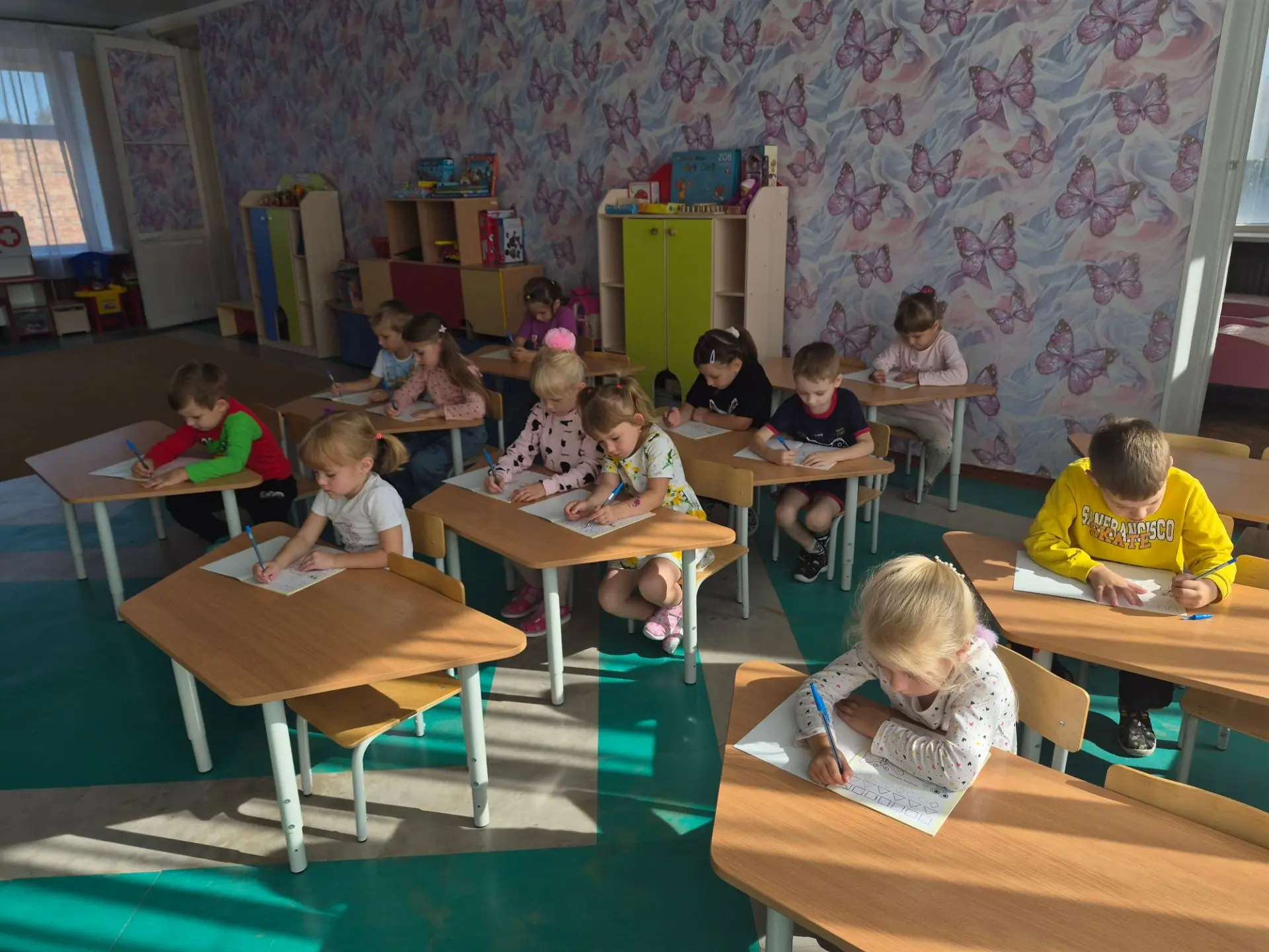 Письмо — это не только буквы. Это целая цепочка навыков, и мы помогаем её выстроить!