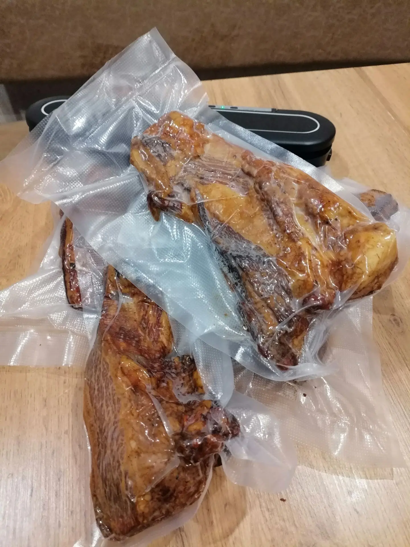 Вакуумная упаковка — это современный и эффективный способ хранения продуктов и других п...