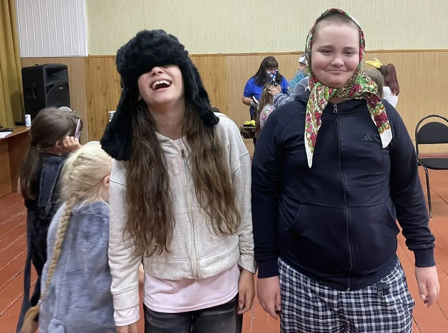 👫 В Тимском РДК «Веселая среда» превратилась в настоящий праздник дружбы!