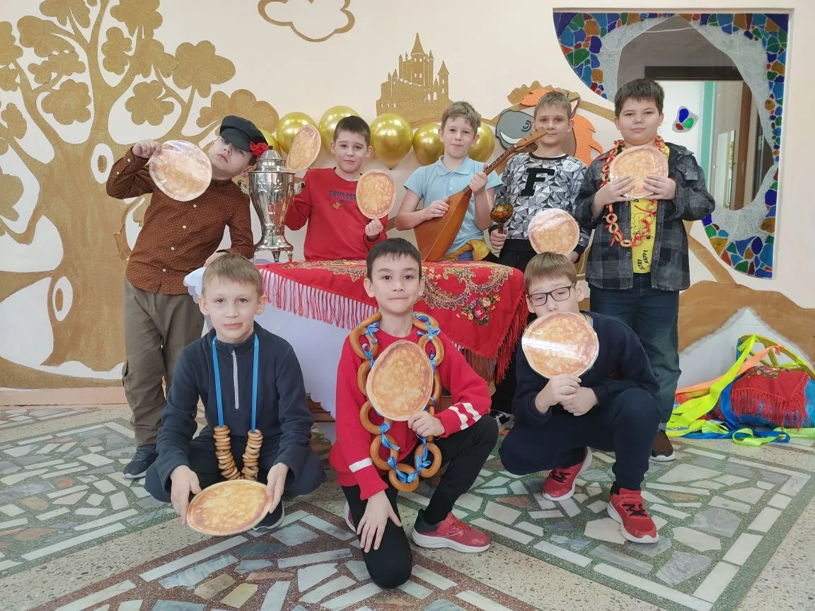 🪆Шумно, весело и очень вкусно проводили зиму в детских объединениях «Лего-мастер» и «Пуговка».🌟  🥞 Е