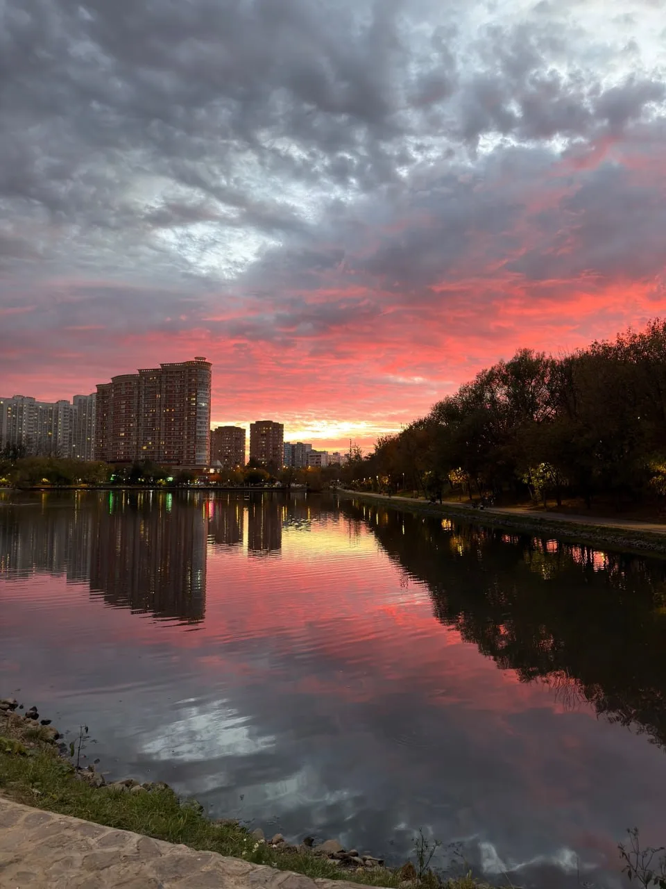 Помните волшебный закат в пятницу? 🌅