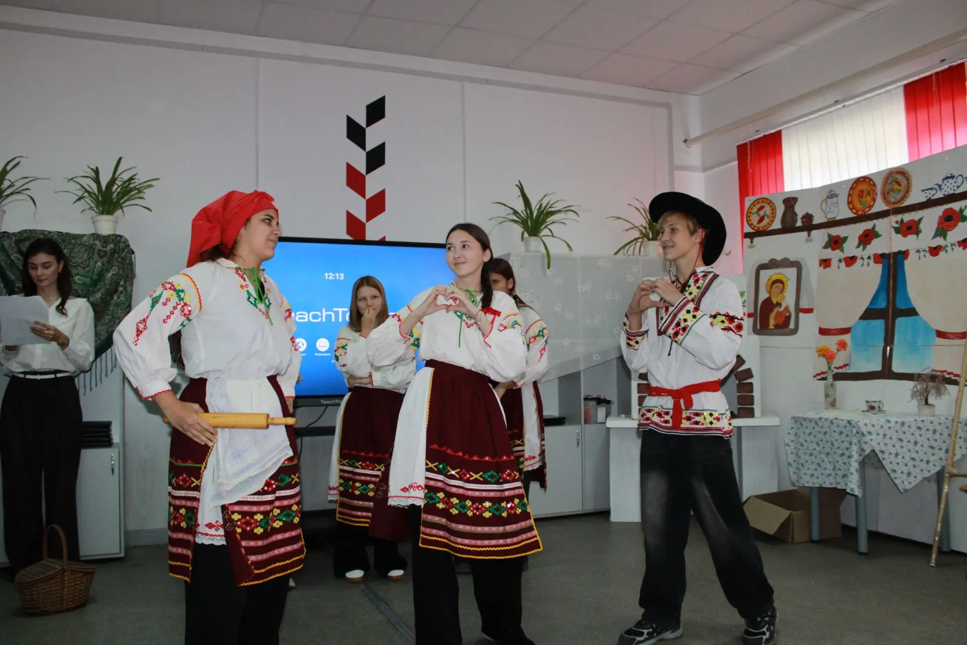 🎉 День учителя в нашей школе: праздник, который объединил сердца! 🎉В стенах нашей шко...