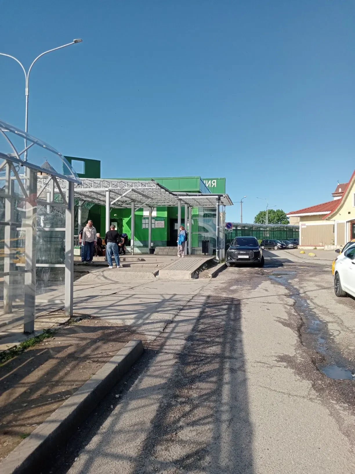 Камера - очередь из Нарвы (Эстония) в Россию https://balticlivecam.com/ru/cameras/eston...