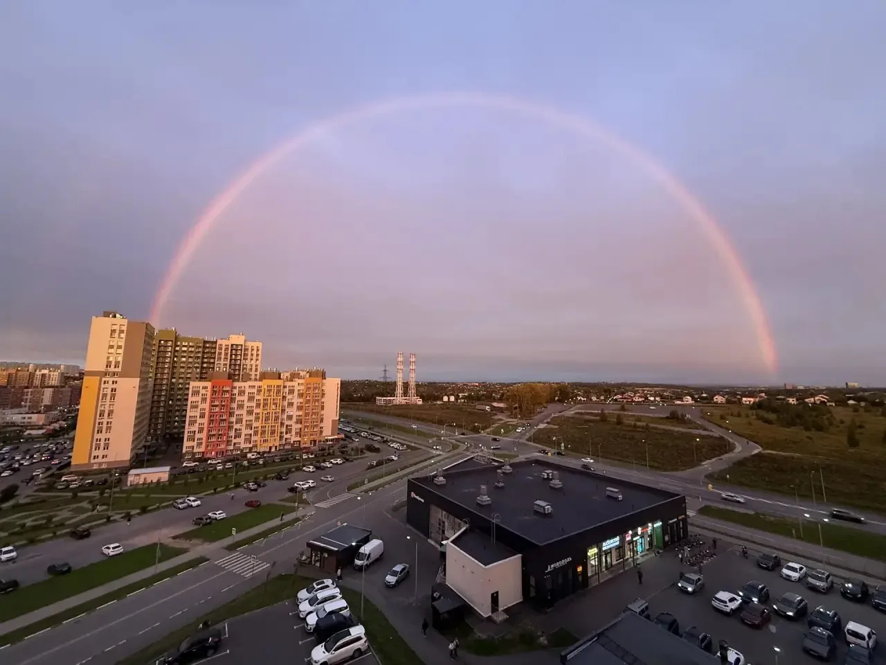 😍🌈 Сегодня было невероятно красиво — радуга на закате