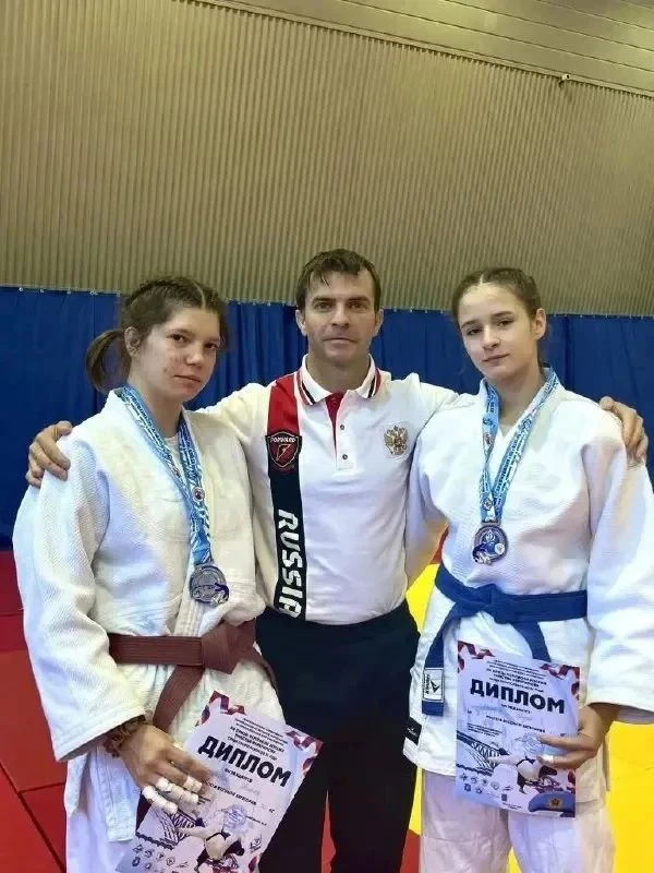 🥋 Сызранские дзюдоистки завоевали серебро и бронзу в Саратове.