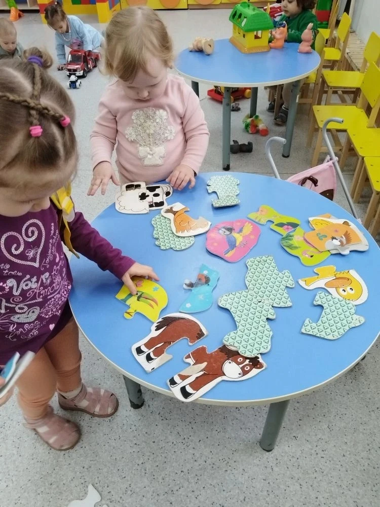 🧸 Малыши из группы № 6: играем и растём! ✨