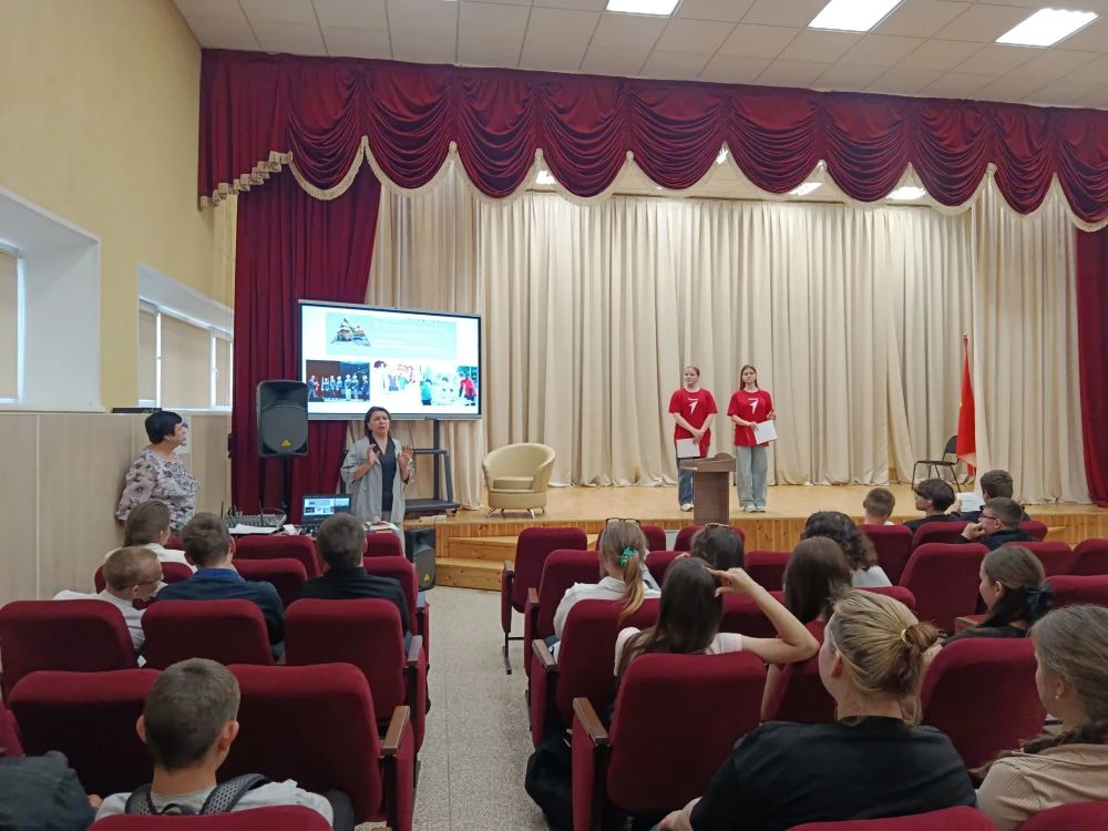 📢 Сегодня для 9-х классов прошла классная встреча с преподавателями и студентами Пласт...