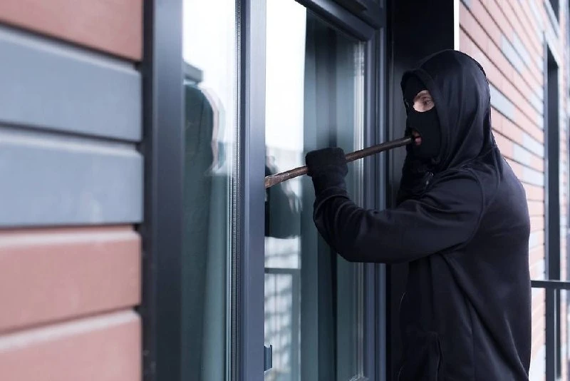 👮‍♂ В подмосковном Красногорске сотрудники полиции задержали гражданина Белоруссии по подозрению в 