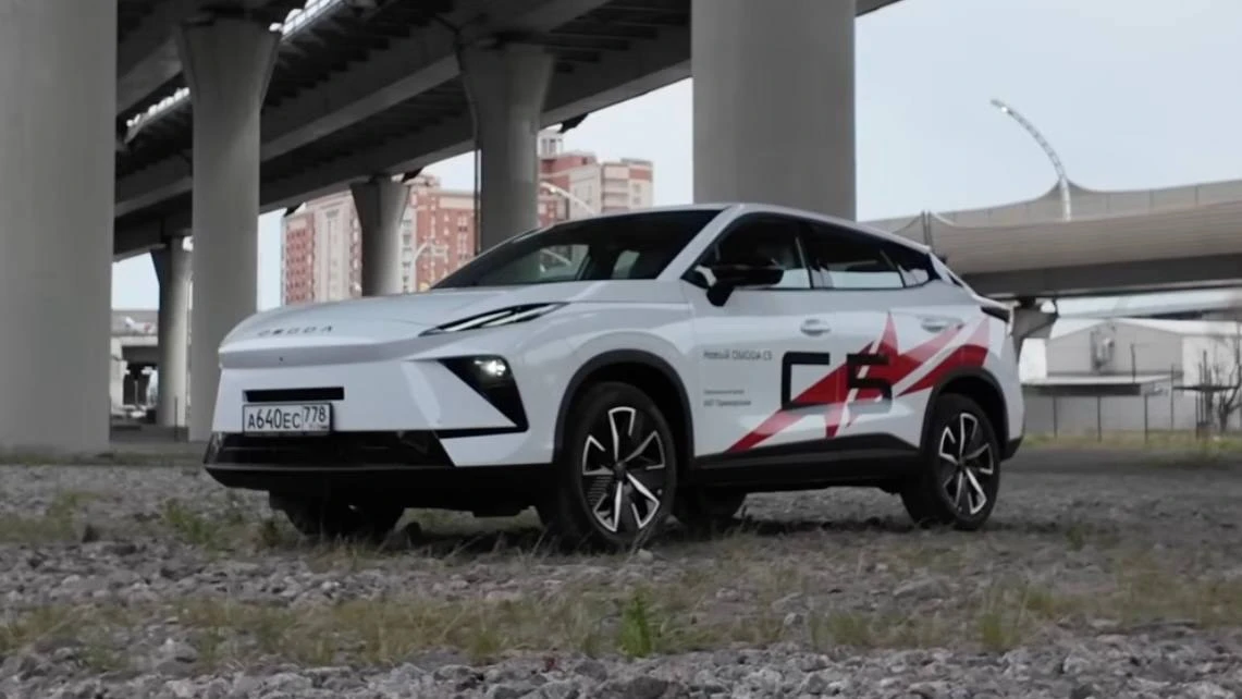 🚘 Забронирована для Олега