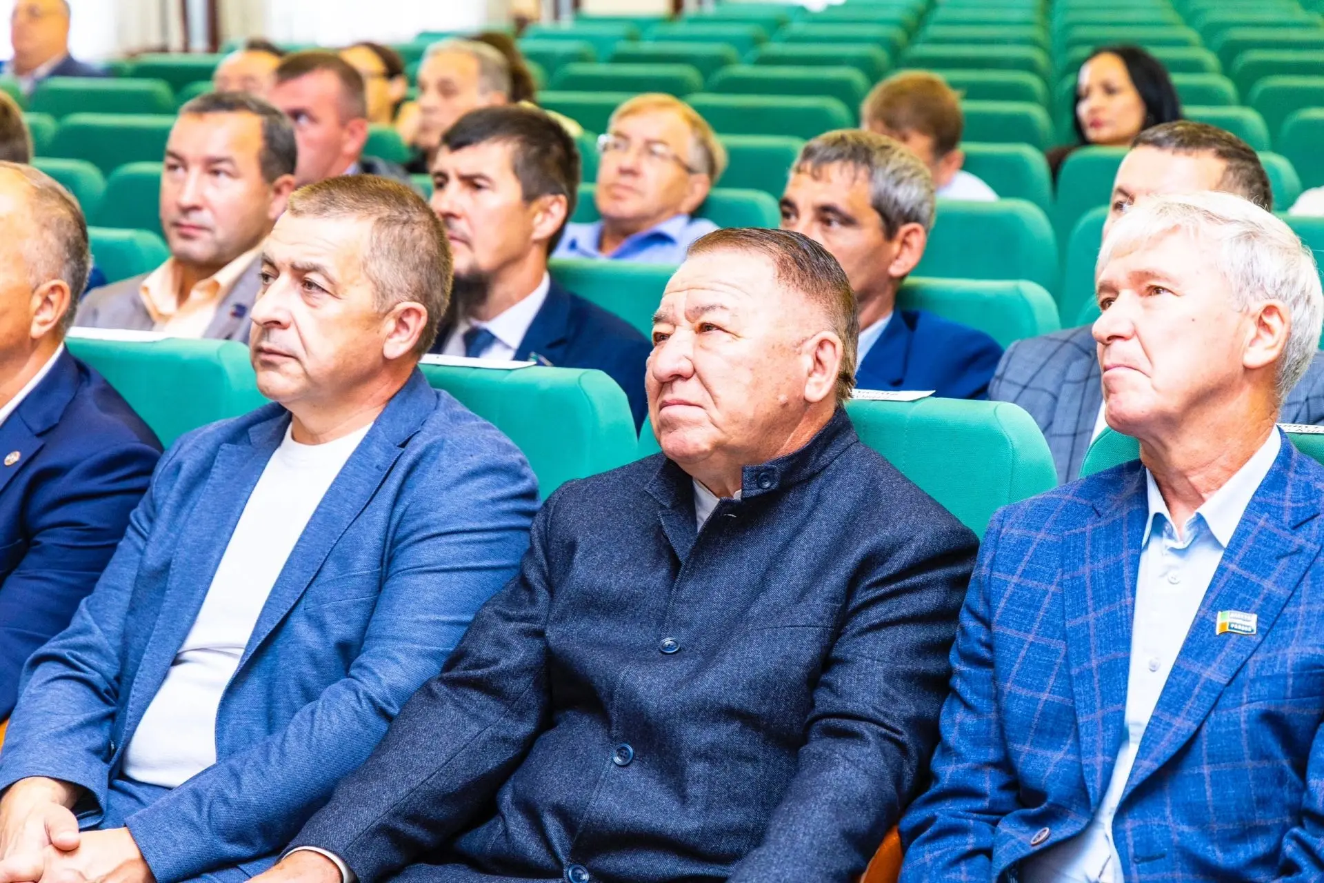 Советы города и района утвердили новые имена почётных граждан ☑️ 

В Нижнекамске состоялась совместн