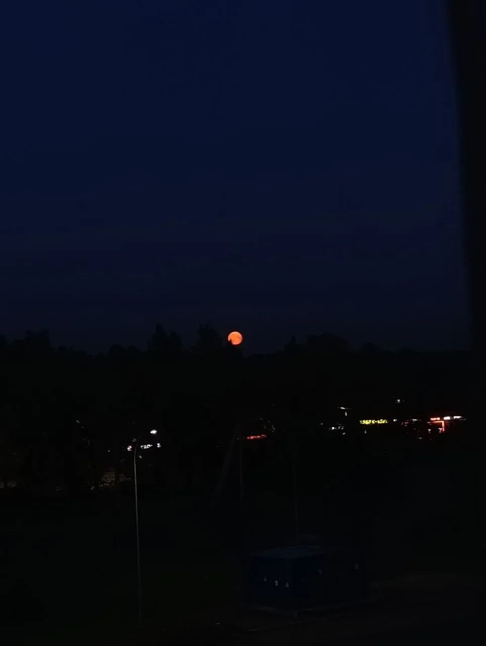 Красная луна во Всеволожске
