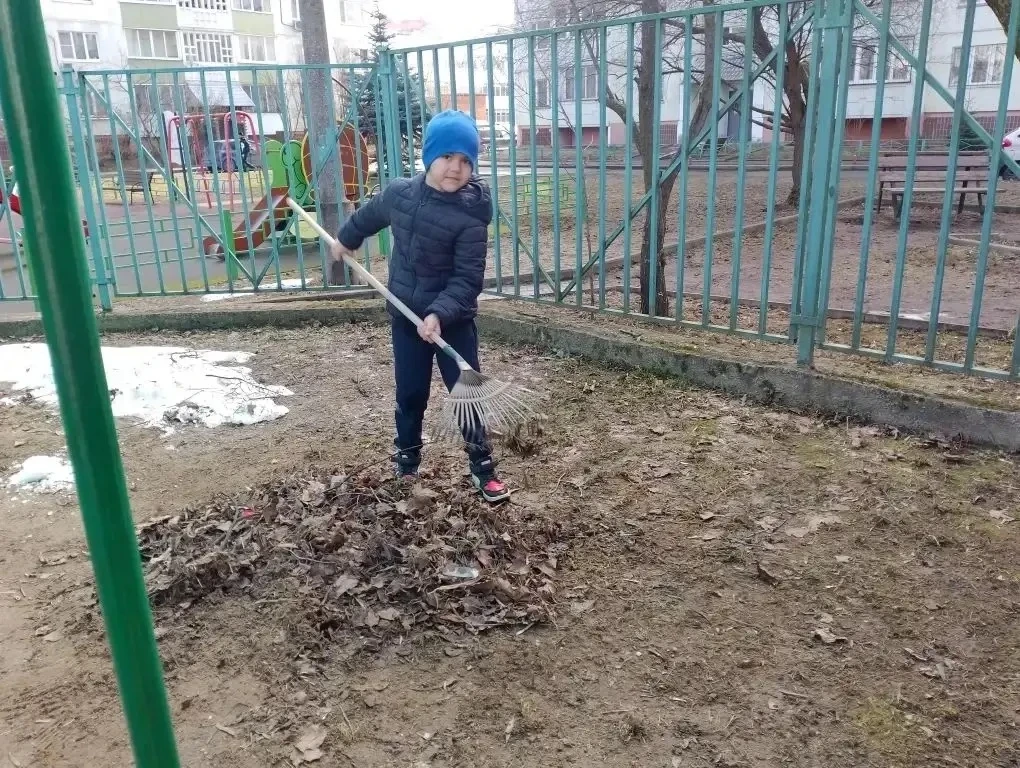 Дошкольное отделение «Золотая рыбка» 🐠   🌿Сегодня в нашем детском саду прошел весенний субботник под