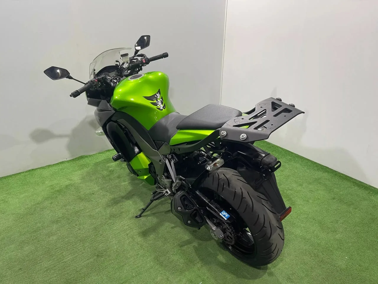 KAWASAKI NINJA 1000 ABS в наличии во Владивостоке  Характеристики:  - 2012 год - объем 1000 см3 - Ау
