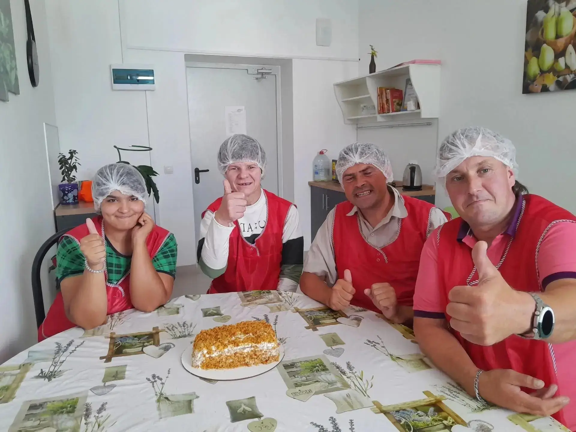 🍰 МЕЖДУНАРОДНЫЙ ДЕНЬ ТОРТА: СЛАДКИЙ ШЕДЕВР СВОИМИ РУКАМИ! 🍰✨

📅 20 июля во всем мире отмечается с