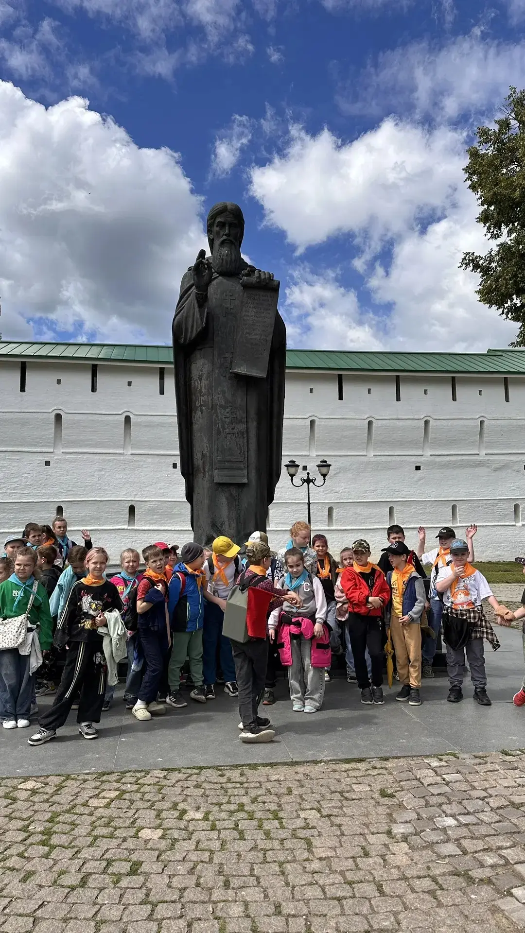 🕯День памяти и скорби 
22 июня 1941 года
Воспитанники ДОЛ "Остров детства" и "Радуга" почтили памят