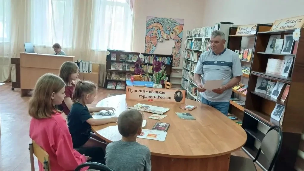 Пушкинский день «По дорогам сказок»

6 июня наша страна отметит удивительный праздник – Пушкинский д