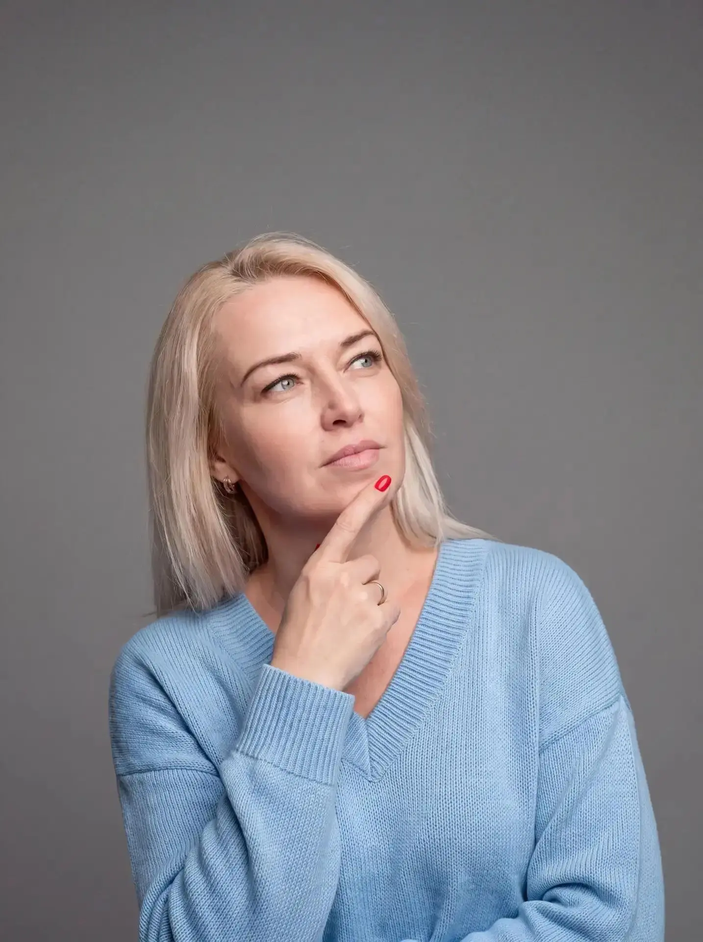 Доплата нужна, если вы реально перестраиваете день под клиента. Границы нужны, если вы ...