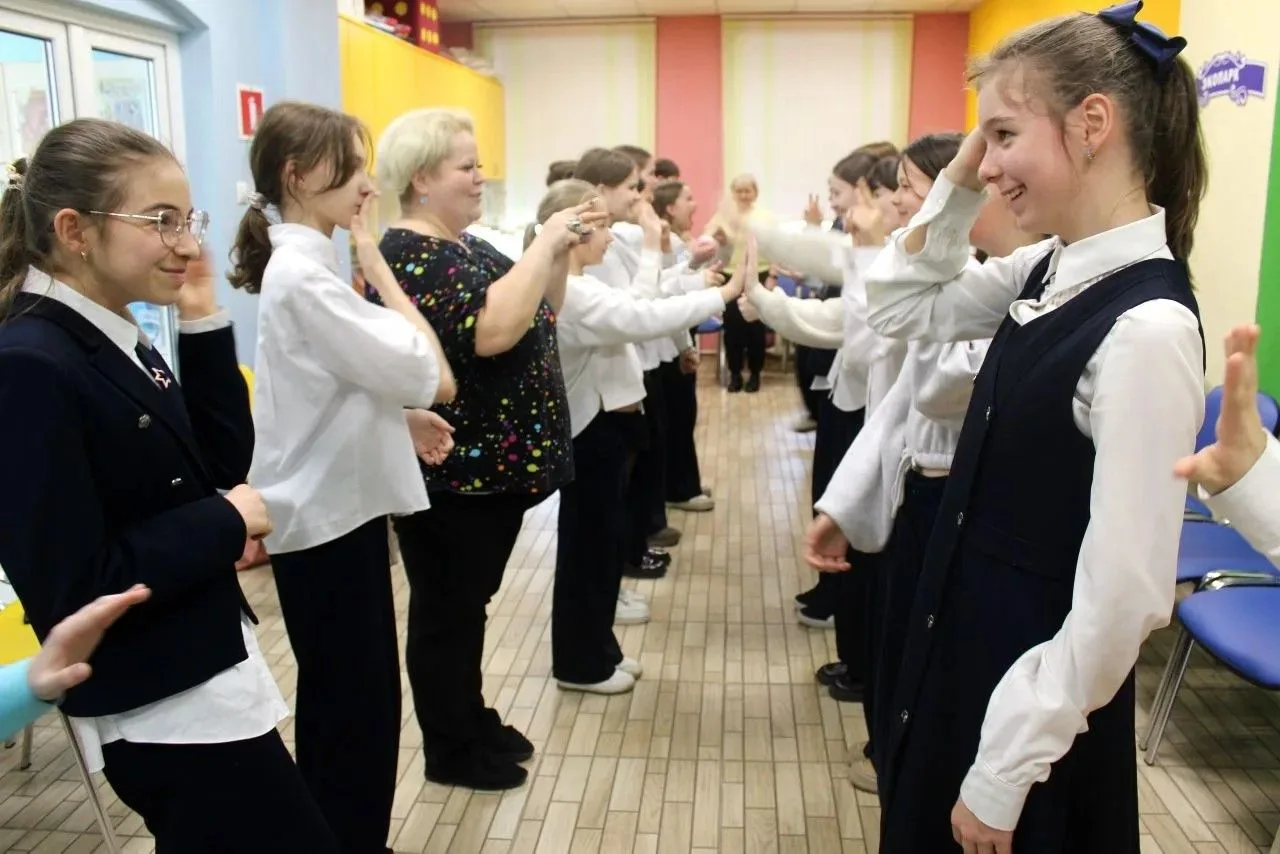 5А продолжает участвовать в "Календаре добрых дел"  На прошлой неделе в Детской городской библиотеке