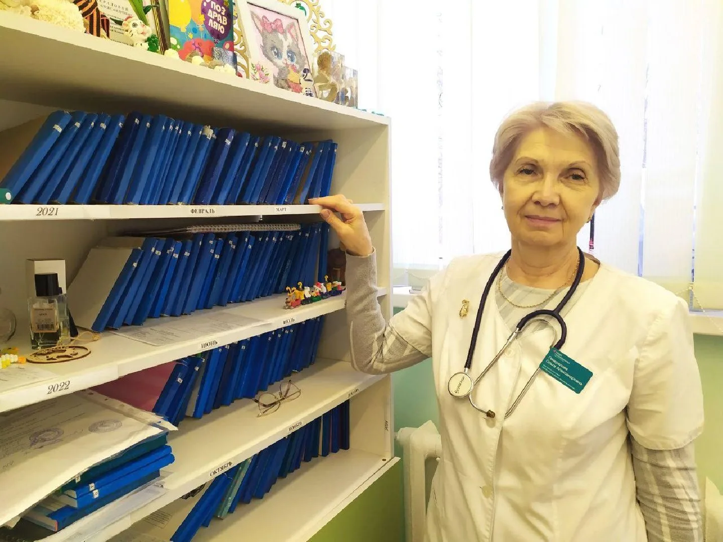 С наступлением холодов важно заранее подготовить организм ребенка к сезону простуд. Пед...
