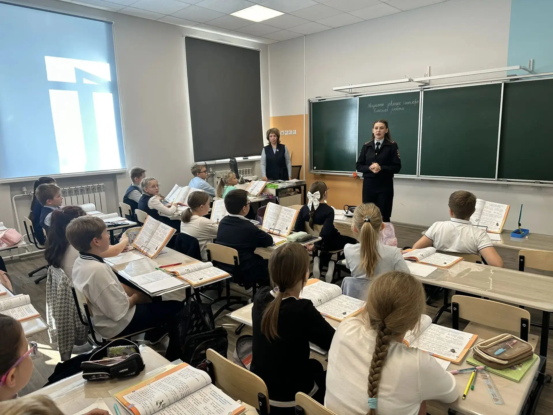 👮‍♂️ Профилактическая беседа по ПДД для младших школьников